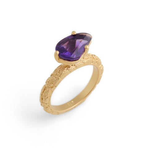 Orangutan Skin Pear Shaped Amethyst Ring by Lisa Roet