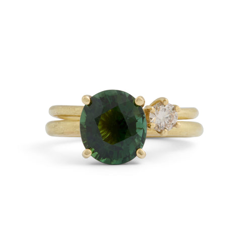 SHIMARA CARLOW Ring: (Set of two) 18ct yellow gold with 2.56ct dark green tourmaline 9.0mm x 7.0mm and 0.11ct diamond F-G SI1-2. Size K by Shimara Carlow