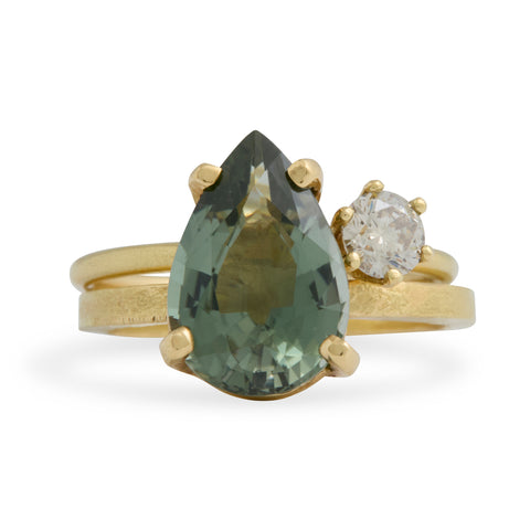 SHIMARA CARLOW Ring: 'Set of Two' 18ct yellow gold with 3.19ct pear tourmaline 12.5 x 8.4mm and 0.30ct champagne diamond 4.0mm C2 VS - SI1. Size K 1/2 by Shimara Carlow